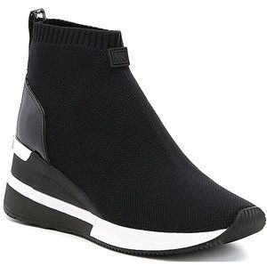 MICHAEL KORS - “SKYLER” WEDGE SNEAKERS!SIZE 6 — BRAND NEW WITHOUT BOX!